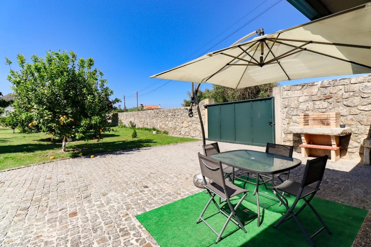 Casa Largo Do Porto - Country House With Swimming Pool Viana do Castelo Esterno foto