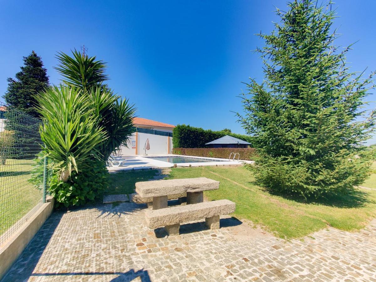 Casa Largo Do Porto - Country House With Swimming Pool Viana do Castelo Esterno foto