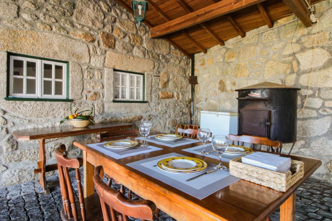 Casa Largo Do Porto - Country House With Swimming Pool Viana do Castelo Esterno foto