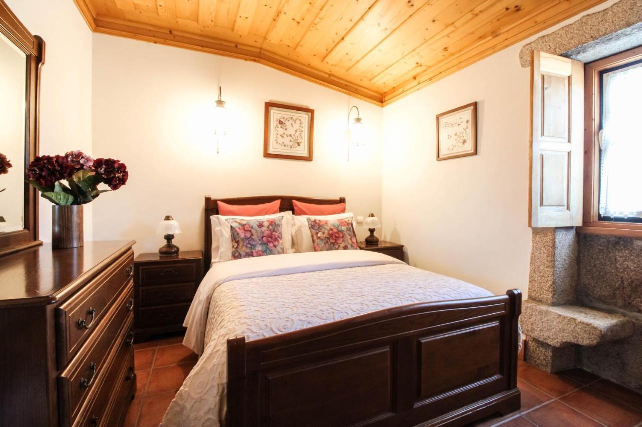 Casa Largo Do Porto - Country House With Swimming Pool Viana do Castelo Esterno foto
