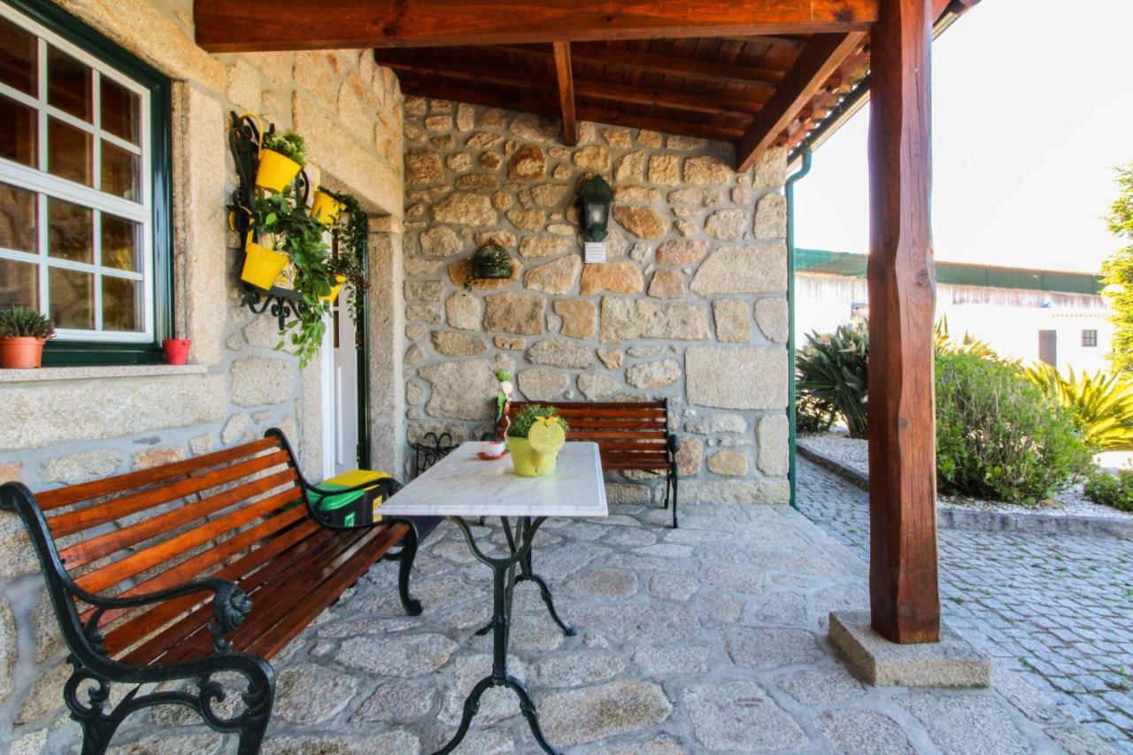 Casa Largo Do Porto - Country House With Swimming Pool Viana do Castelo Esterno foto
